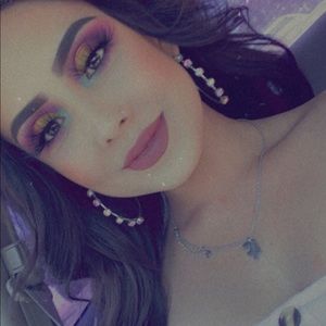 Meet your Posher, Karla